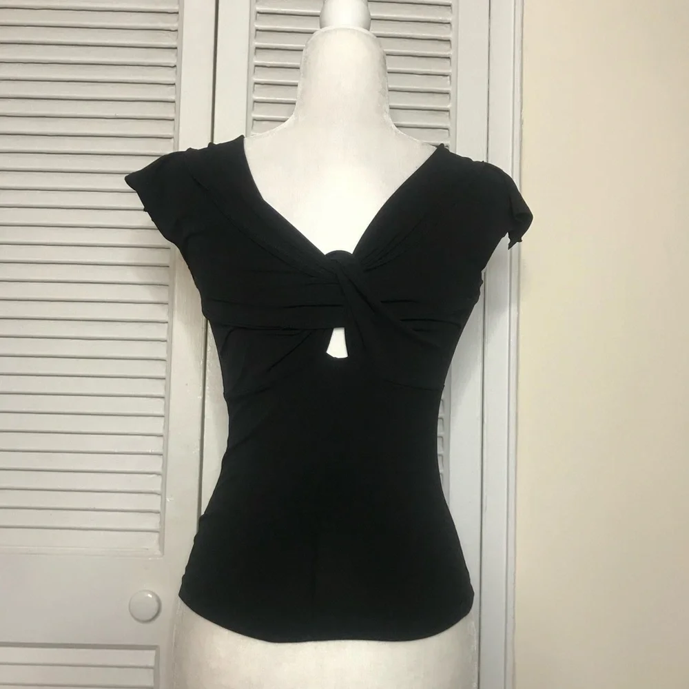 Vintage V Neck Flutter Sleeve Blouse - Picture 4 of 4